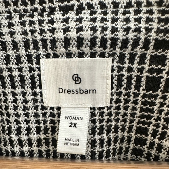 Dressbarn Black and White Plaid Belted Coat - Picture 4 of 10